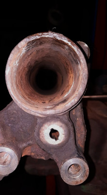 achsrohr2.jpg (207.18 KiB) 4805 mal betrachtet achsrohr2.jpg