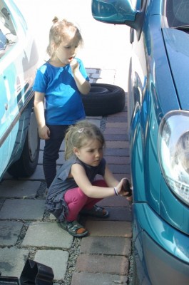 autoschrauber_03.JPG (202.37 KiB) 2320 mal betrachtet autoschrauber_03.JPG