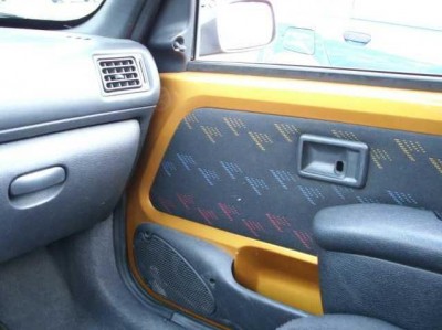 Türverkleidung.JPG (38.89 KiB) 3074 mal betrachtet Türverkleidung.JPG