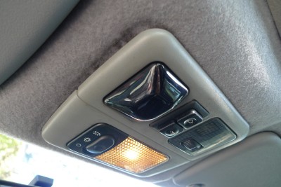 2012-09-25 001 Peugeot 306 - Innenraumleuchte_a.jpg (190.9 KiB) 1598 mal betrachtet 2012-09-25 001 Peugeot 306 - Innenraumleuchte_a.jpg