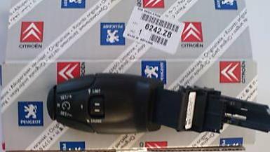 market_13635.jpg