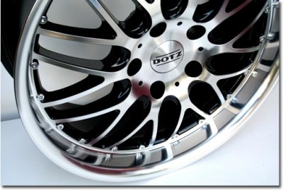 dotz_mugello_0711_03.jpg (35.74 KiB) 3502 mal betrachtet dotz_mugello_0711_03.jpg