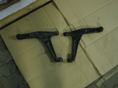 Querlenker.JPG (99.78 KiB) 2074 mal betrachtet Querlenker.JPG