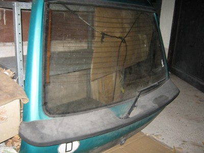 Heckklappe_Griffe.JPG (115.13 KiB) 622 mal betrachtet Heckklappe_Griffe.JPG