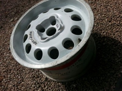 Alufelge Bild 3.jpg (77.14 KiB) 1115 mal betrachtet Alufelge Bild 3.jpg