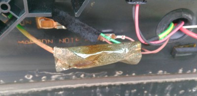 1_Rückleitung_verschmort.jpg (72.09 KiB) 1659 mal betrachtet 1_Rückleitung_verschmort.jpg